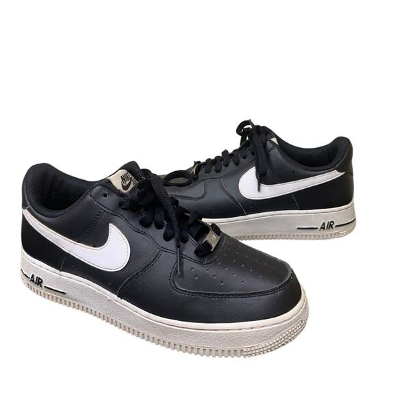 Nike Men Sze 8.5 Black White 90s y2k Classic Air Force 1 Sneaker Sneakerhead AF1 - Picture 1 of 11